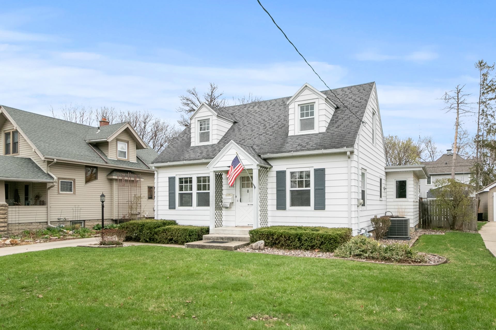 736 Eisenhower Avenue