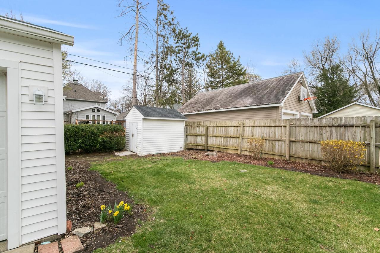 736 Eisenhower Avenue