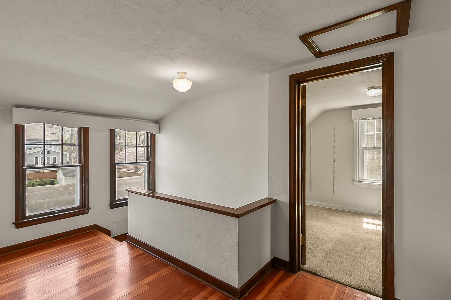 736 Eisenhower Avenue