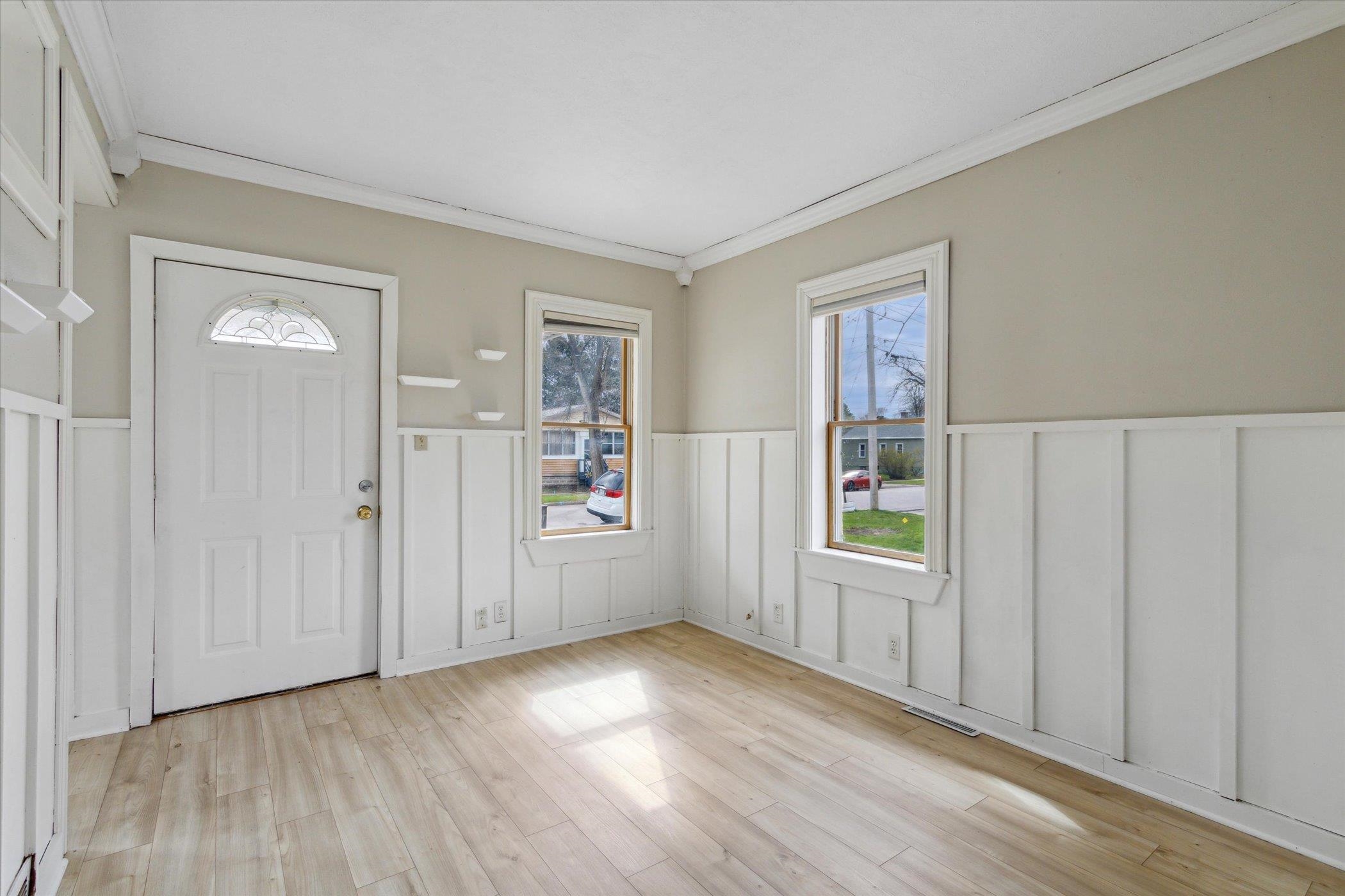1108 Bouchard Avenue