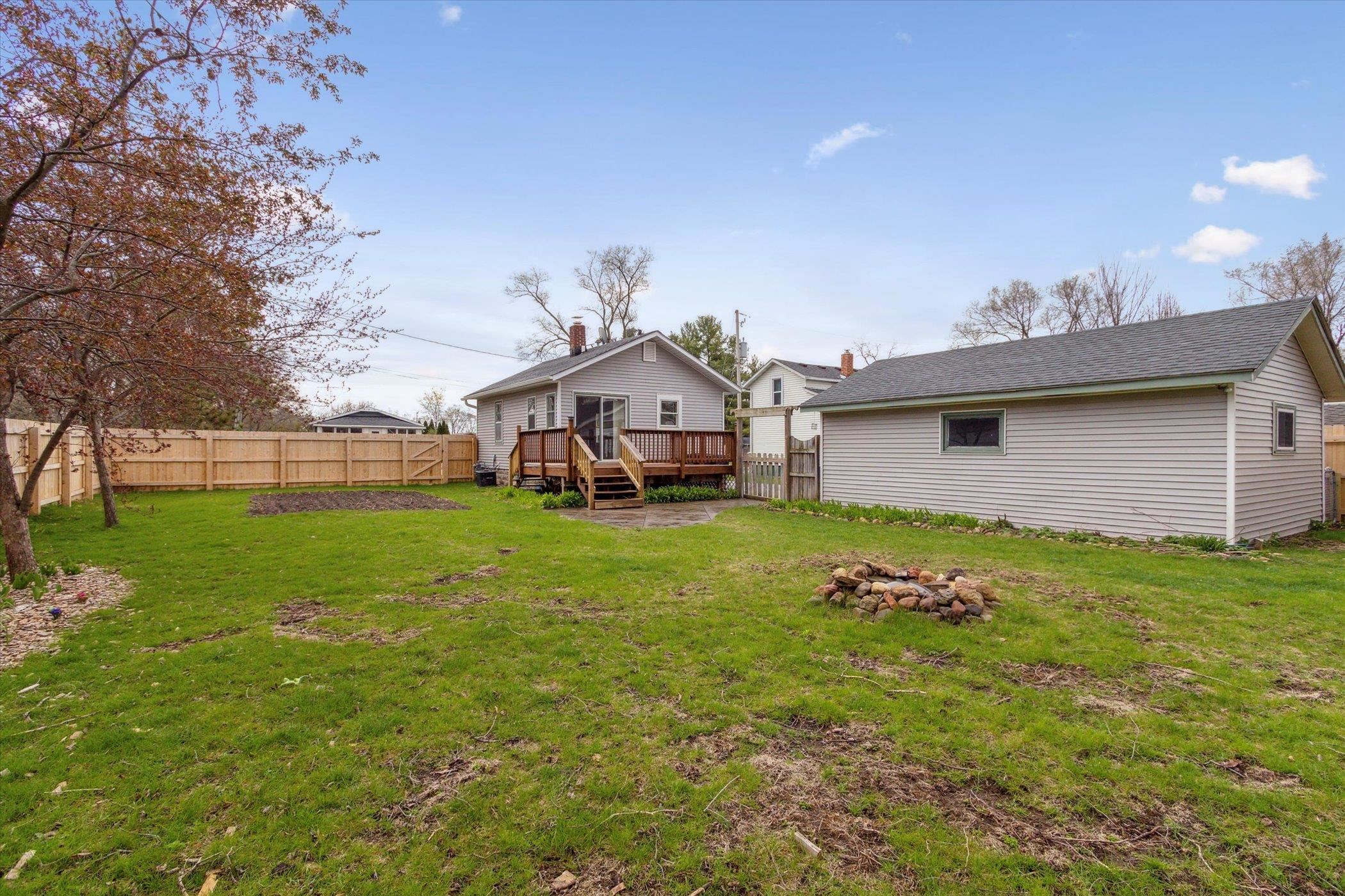1108 Bouchard Avenue