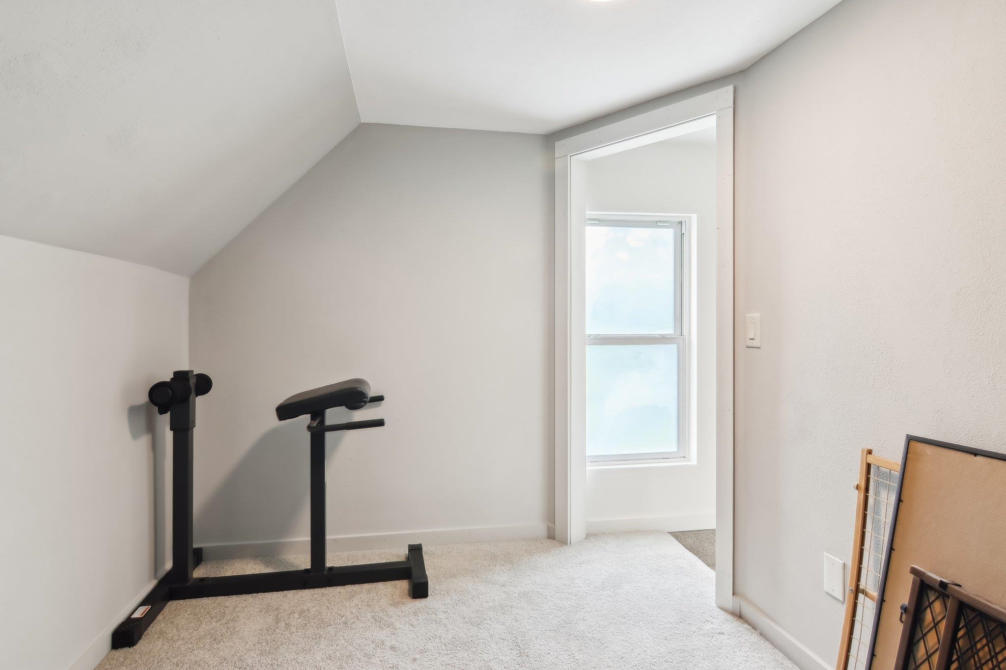 140 W State Line Road