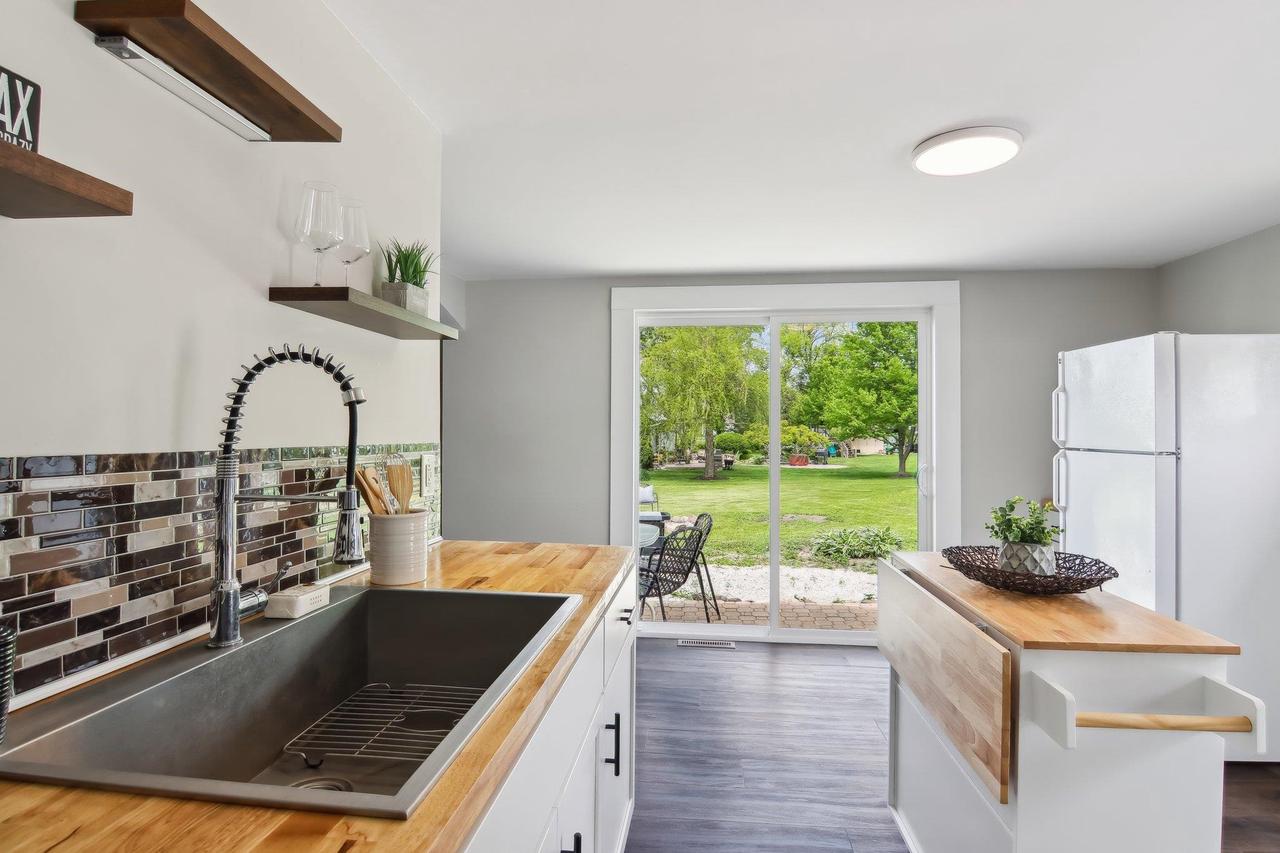 140 West State Line Road