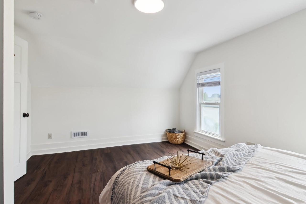 140 West State Line Road