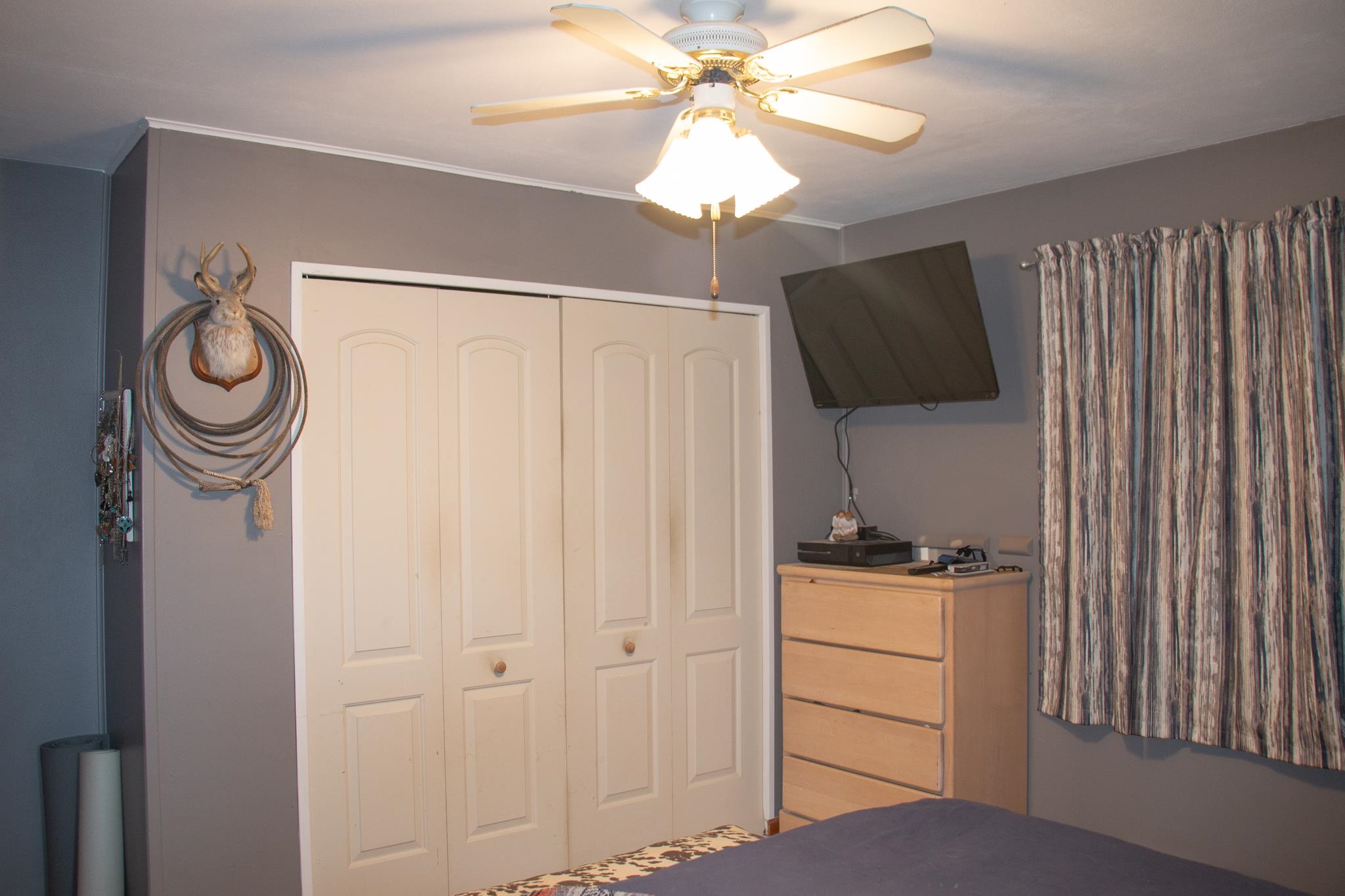 1910 W Memorial Drive