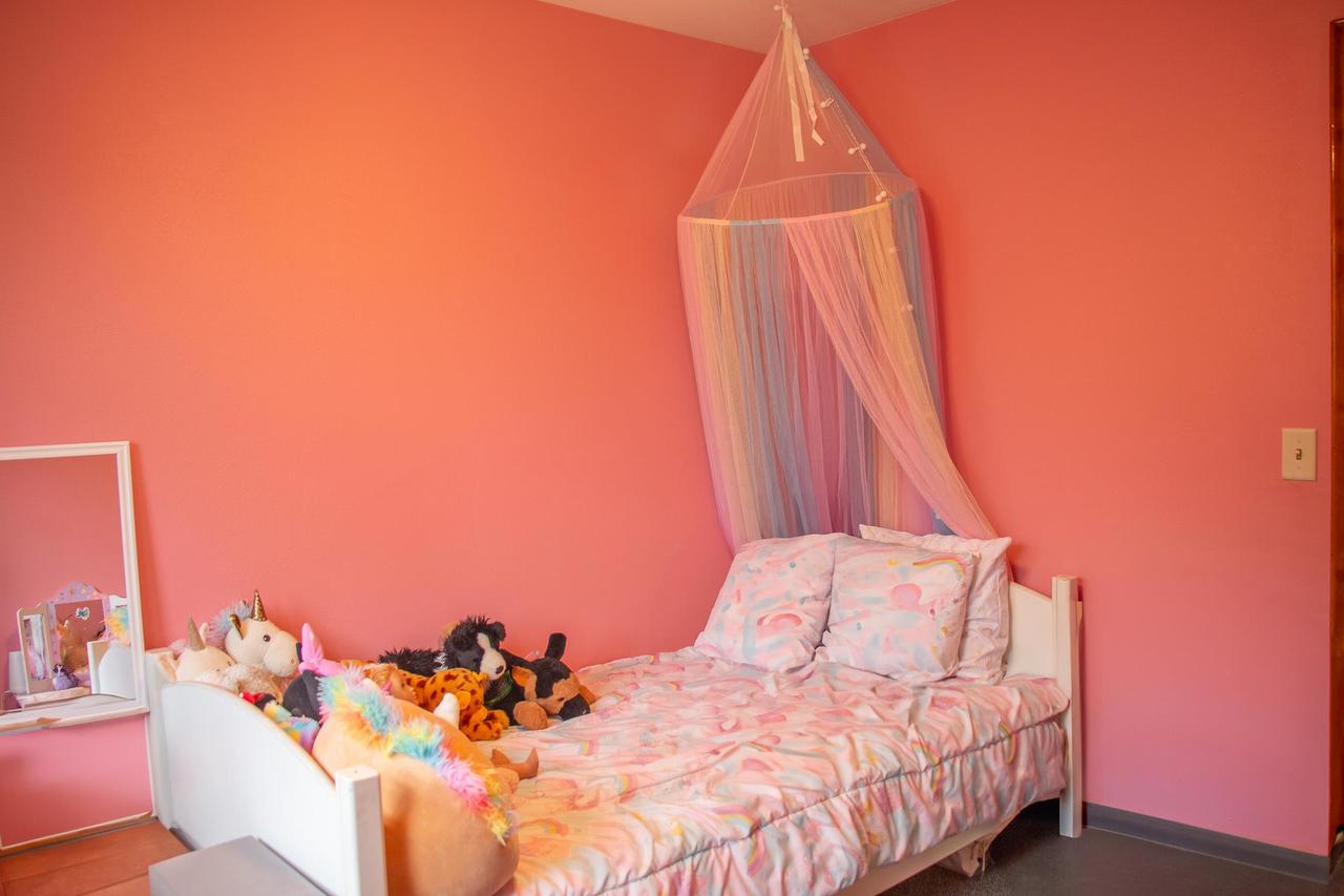 1910 West Memorial Drive