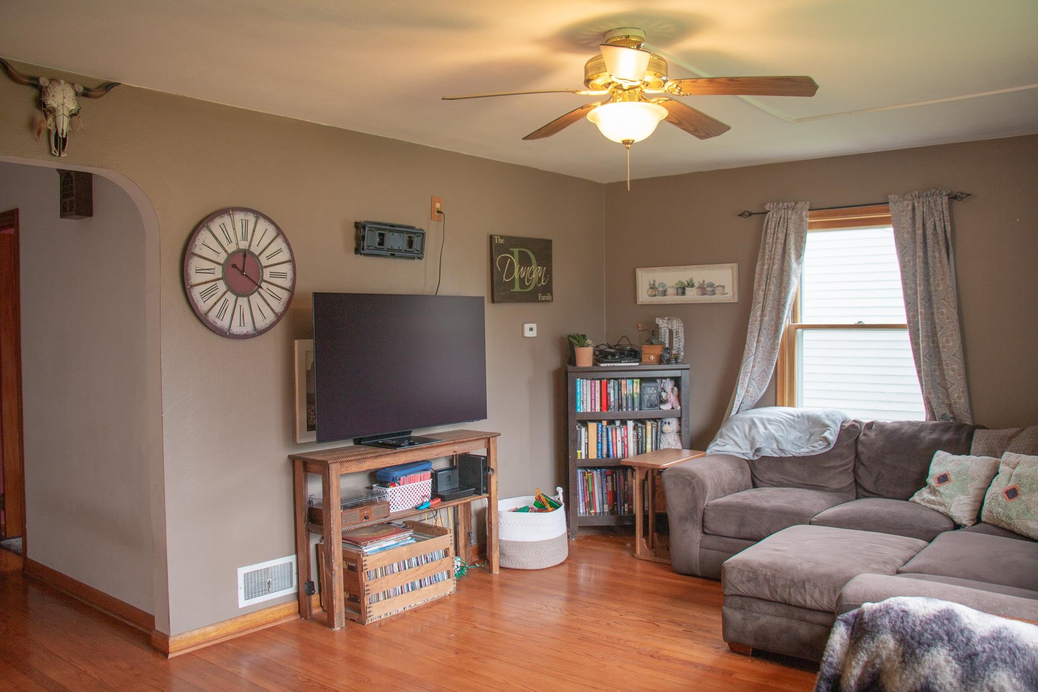 1910 W Memorial Drive