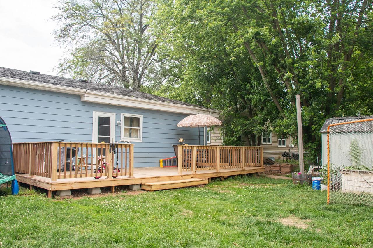 1910 West Memorial Drive