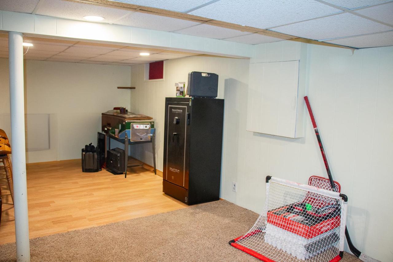 1910 West Memorial Drive