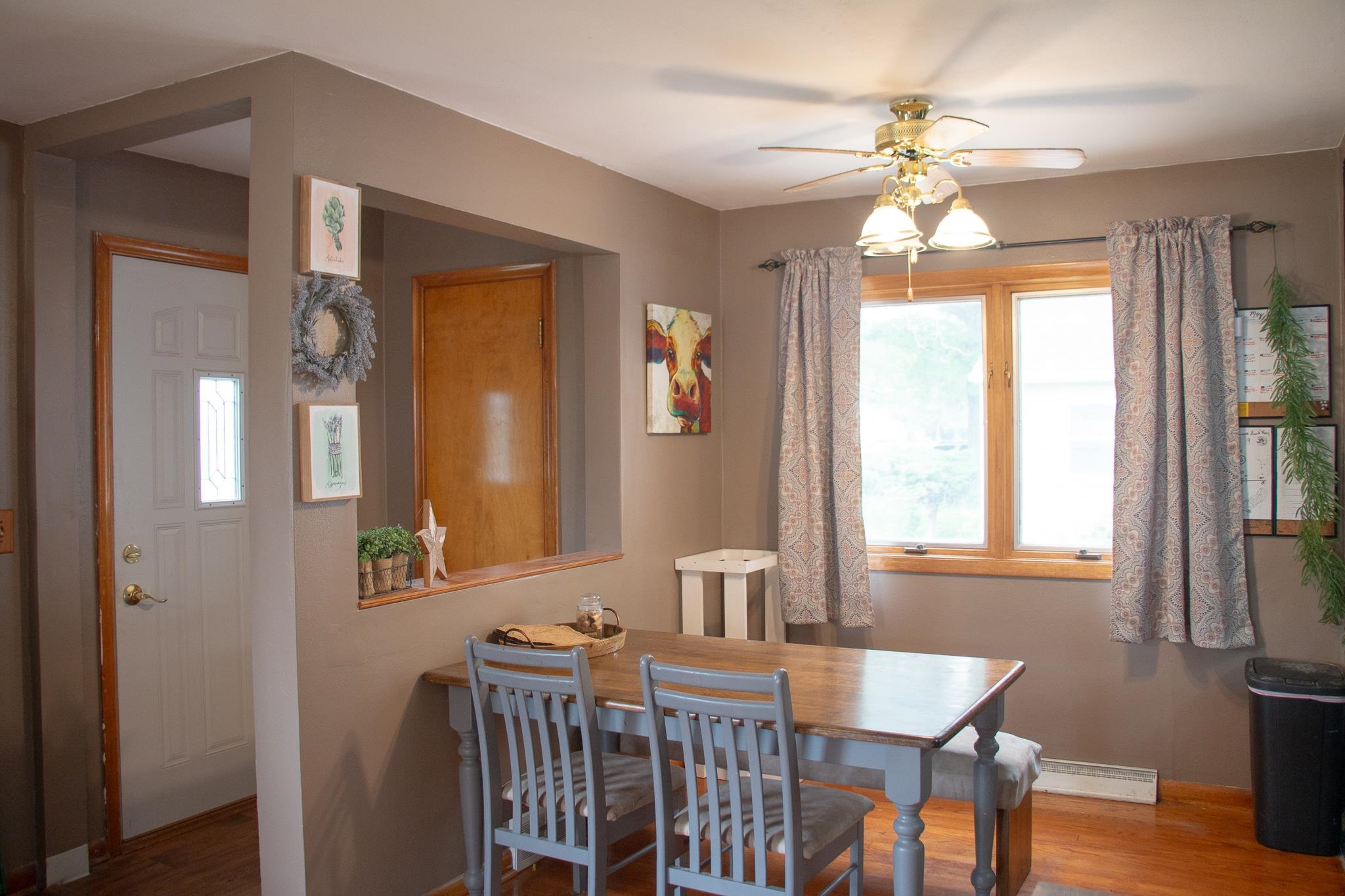 1910 W Memorial Drive