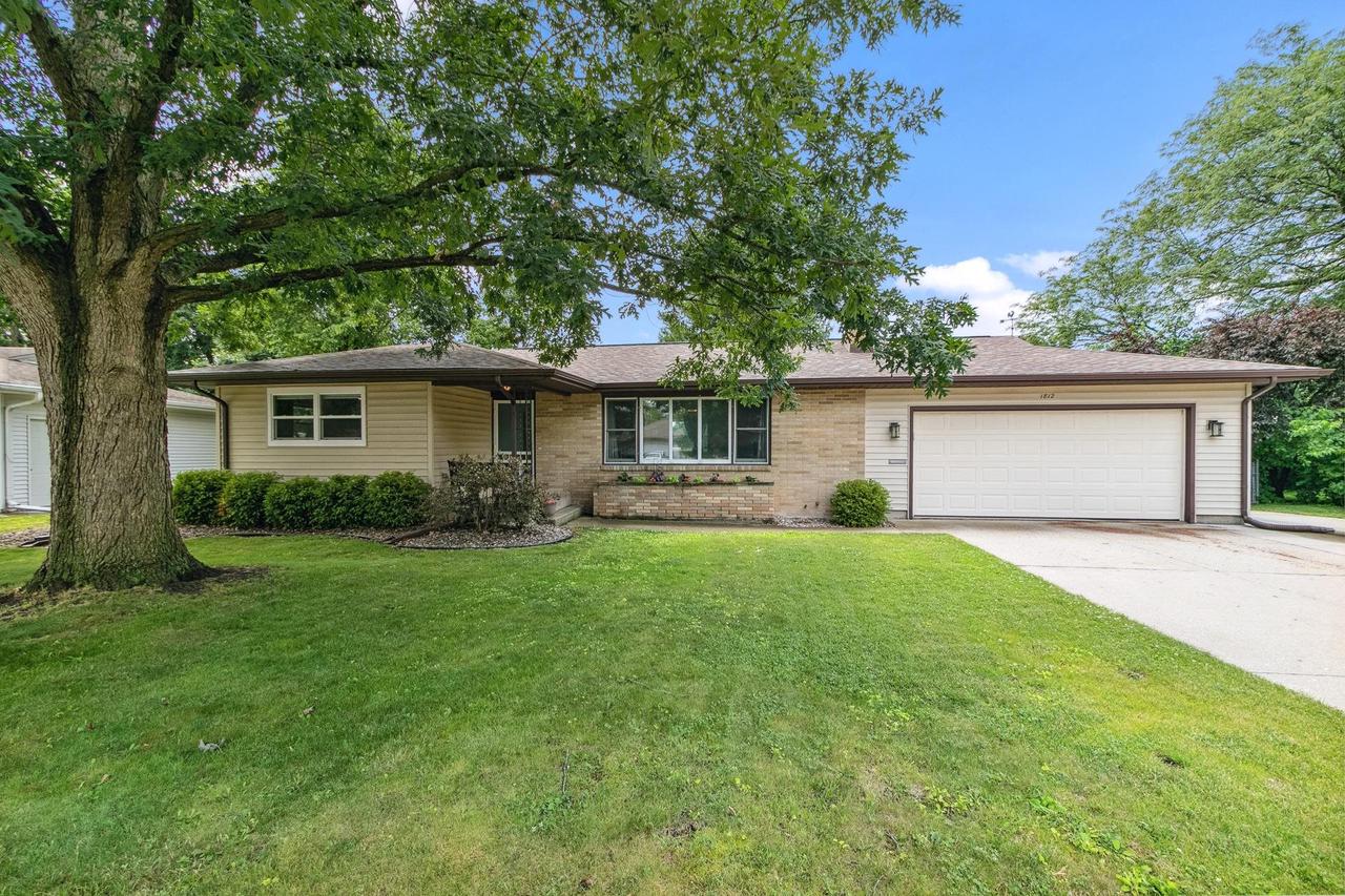 1812 West Rugby Road