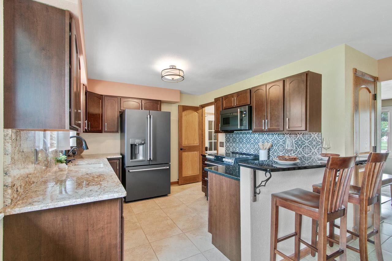 1812 West Rugby Road