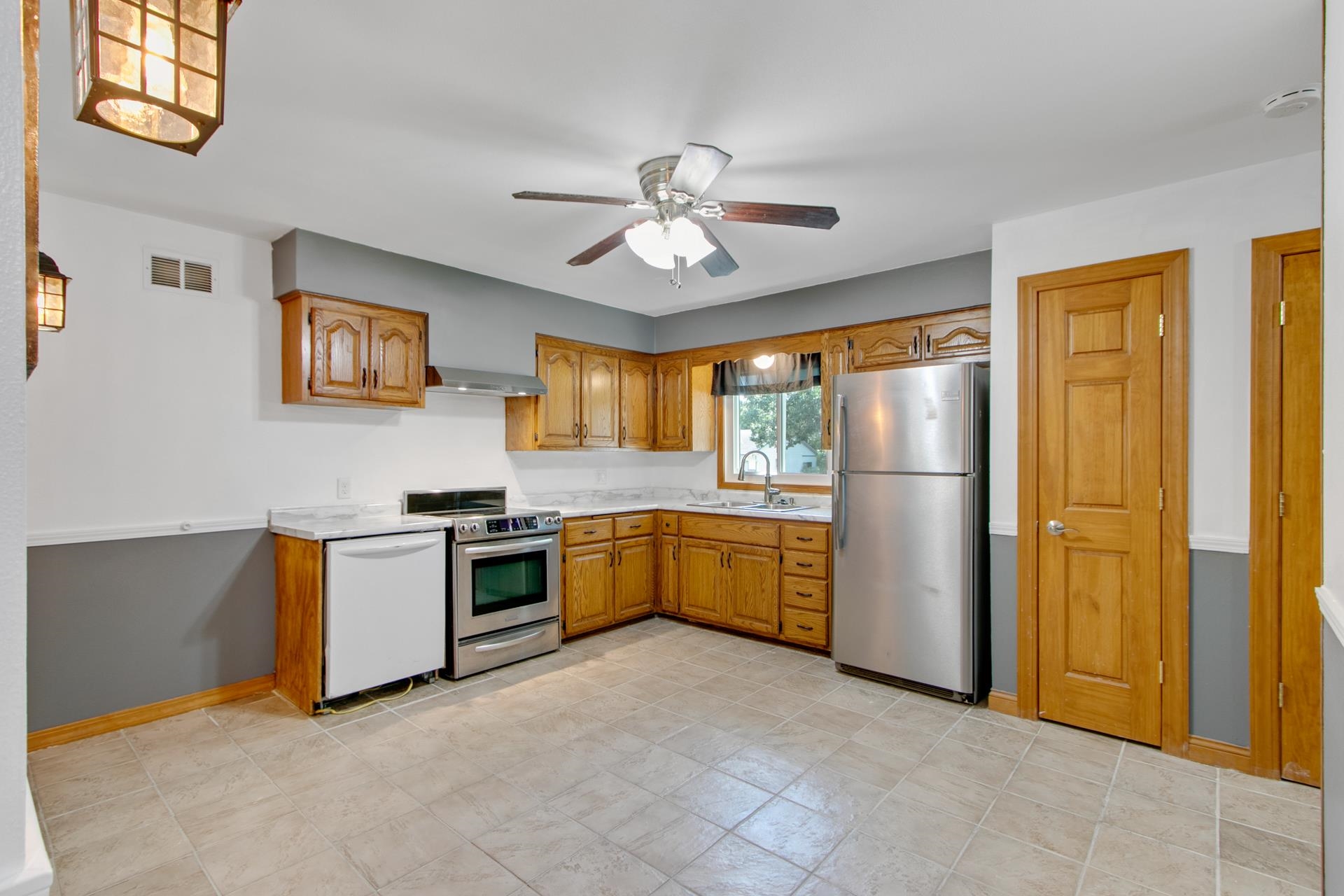 1012 Peterson Street