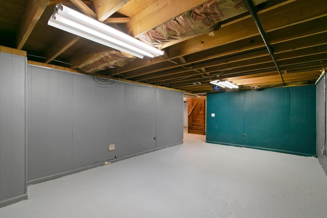 1012 Peterson Street