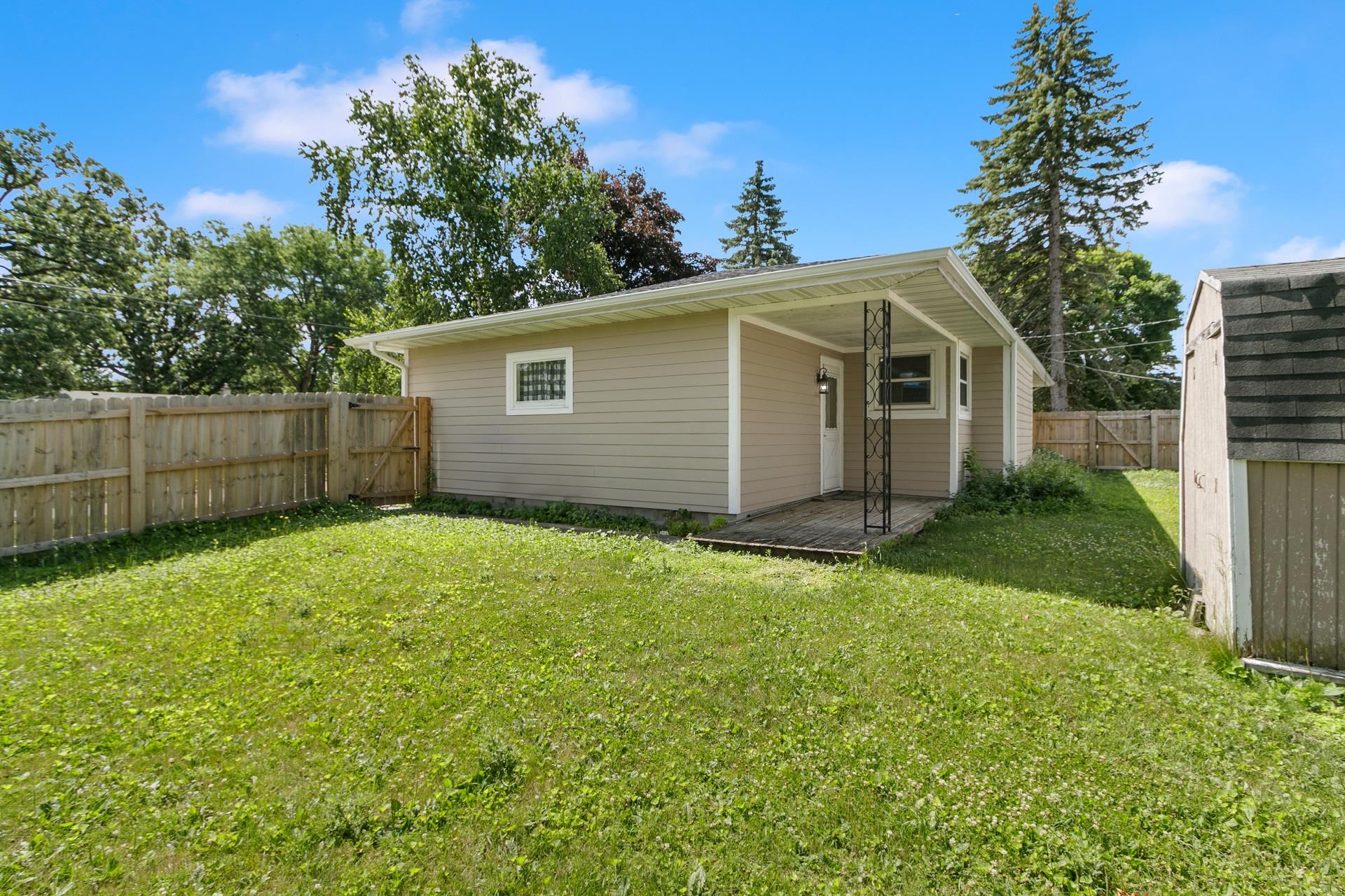 1012 Peterson Street