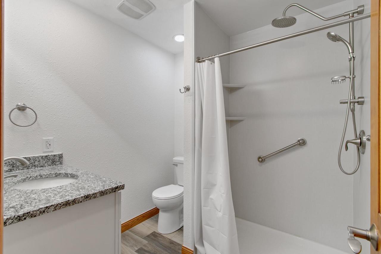 1012 Peterson Street