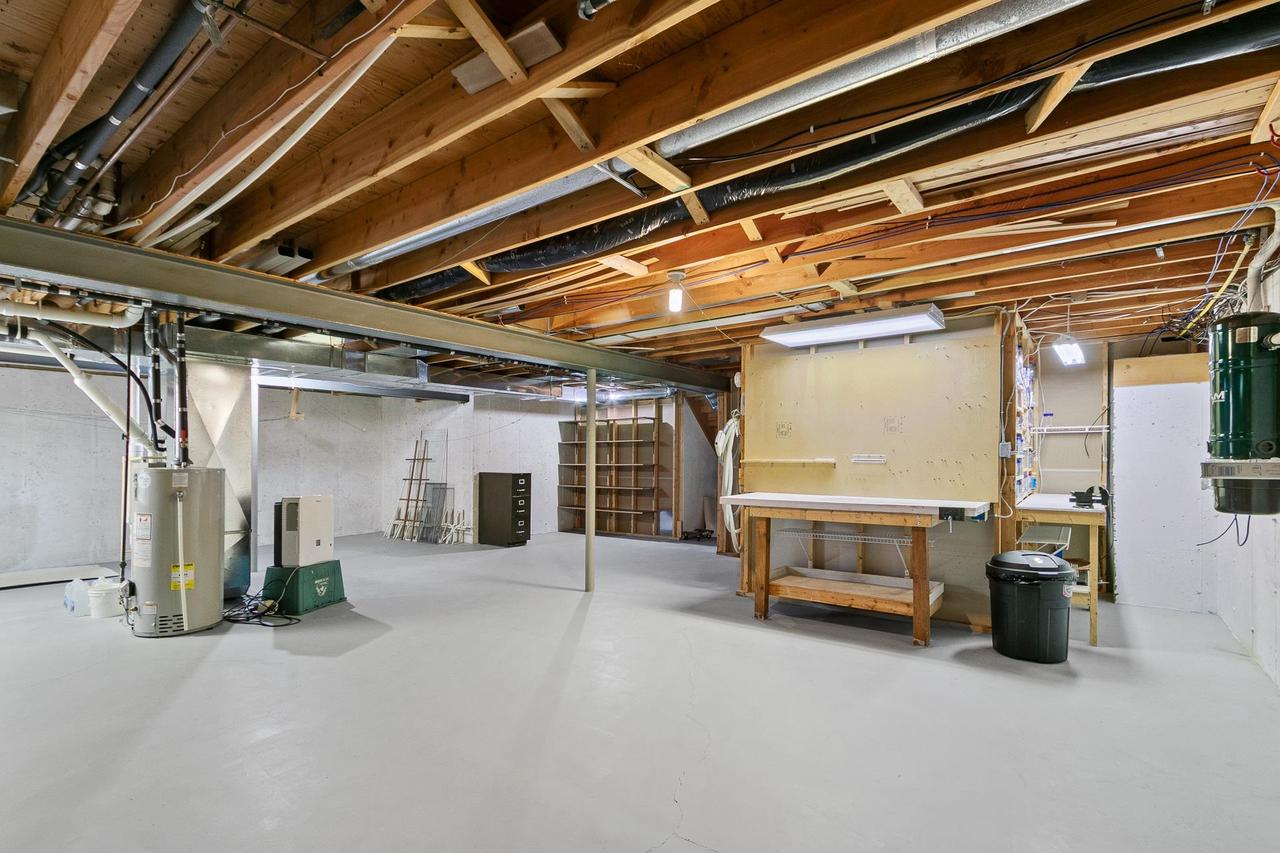 4338 East Fieldcrest Drive