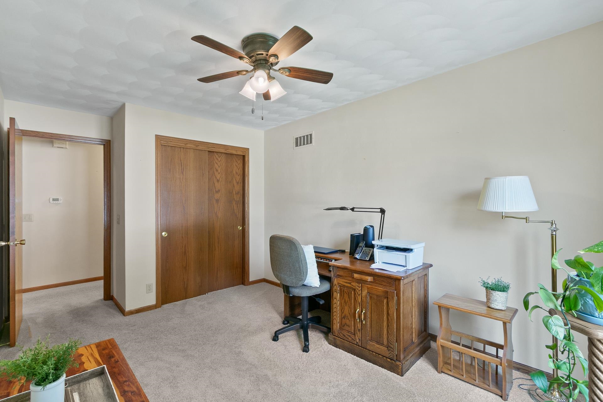 4338 E Fieldcrest Drive