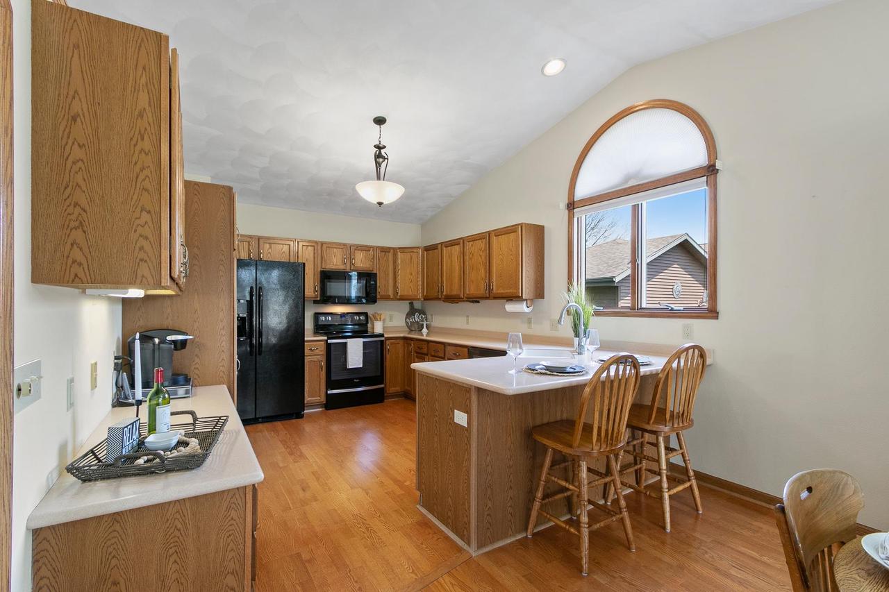 4338 East Fieldcrest Drive