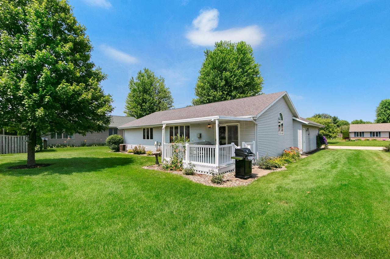 4338 East Fieldcrest Drive