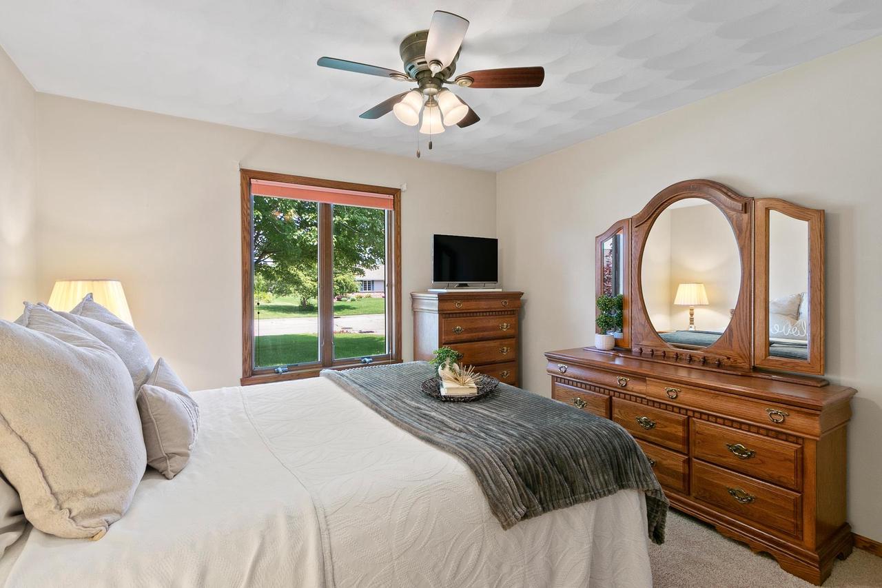 4338 East Fieldcrest Drive