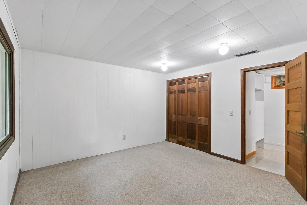 8414 North Bowers Lake Road