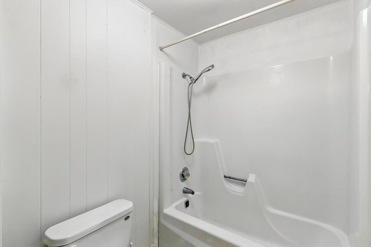 8414 North Bowers Lake Road