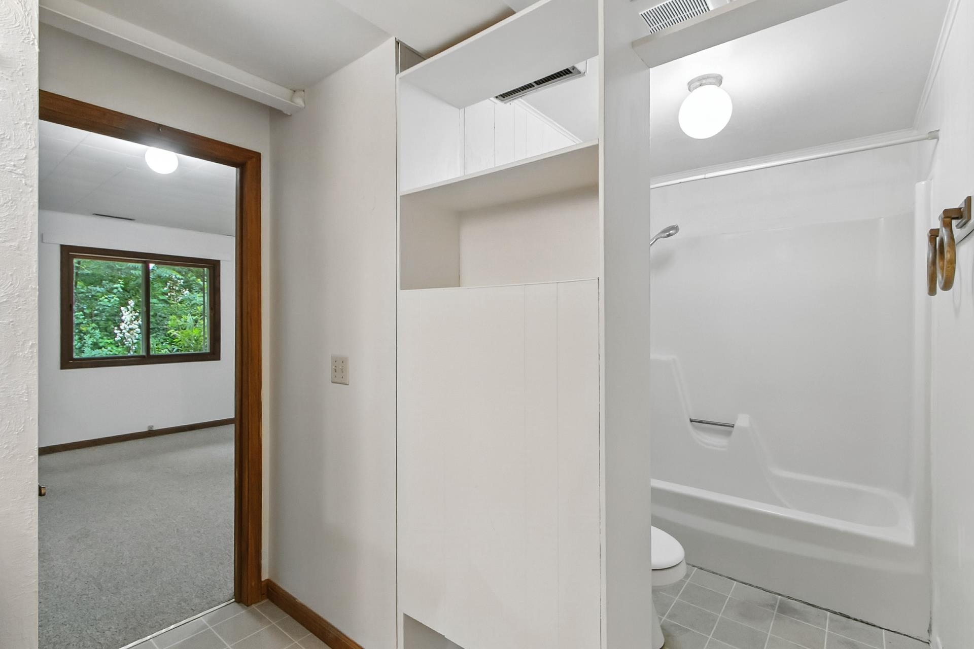 8414 N Bowers Lake Road