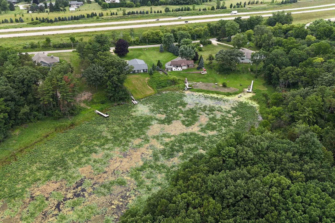 8414 North Bowers Lake Road