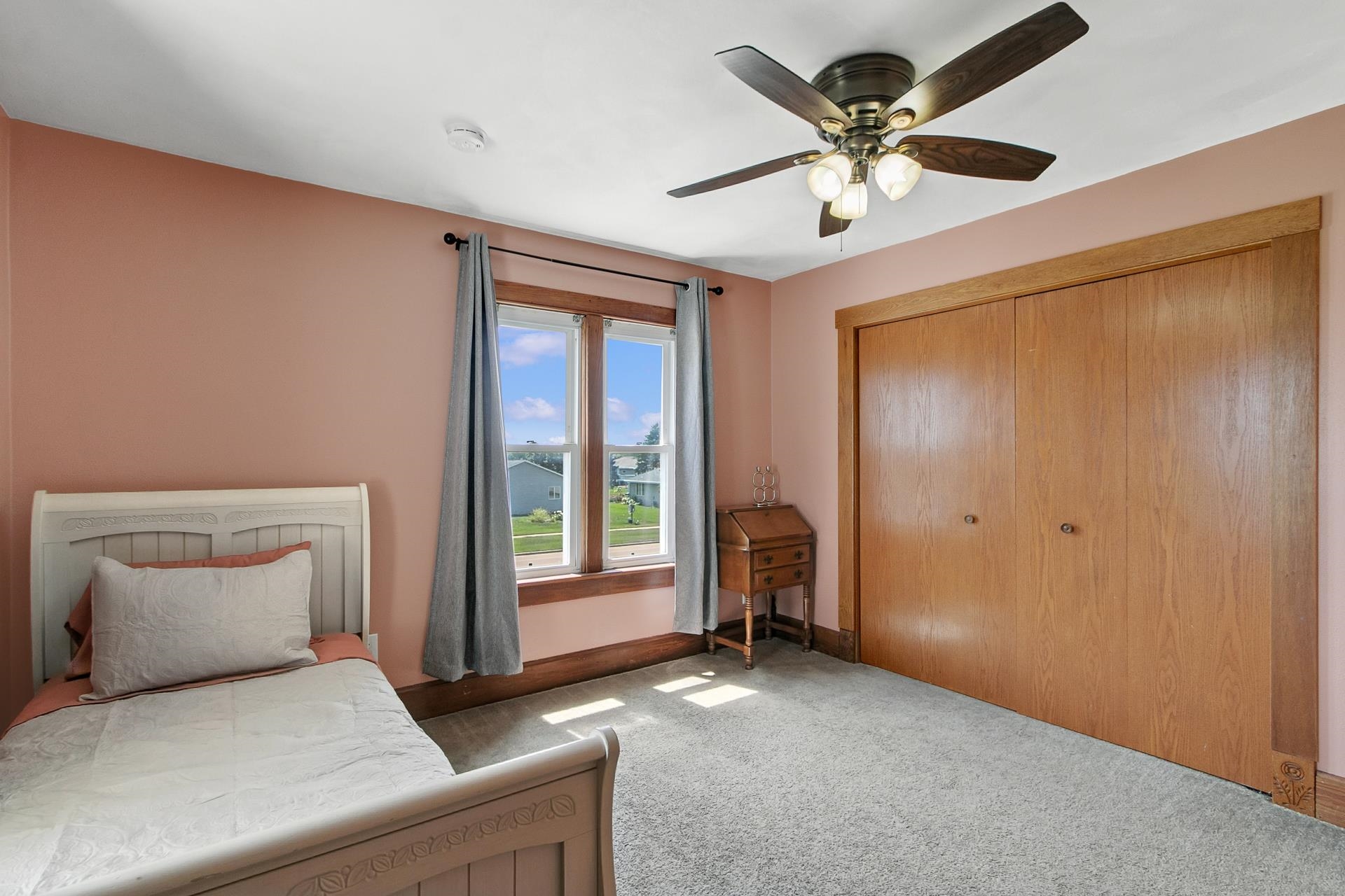 3931 E Milwaukee Street