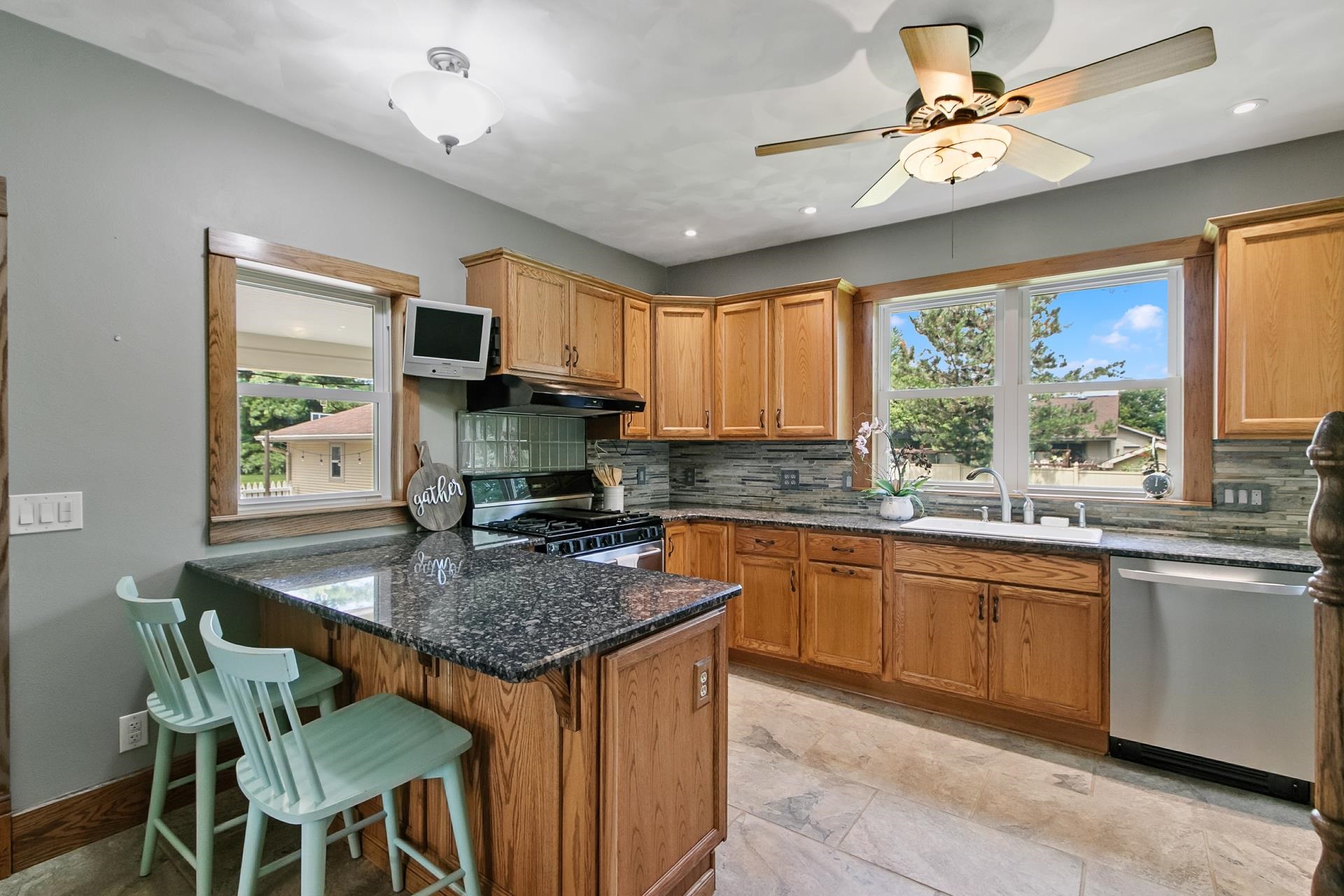 3931 E Milwaukee Street