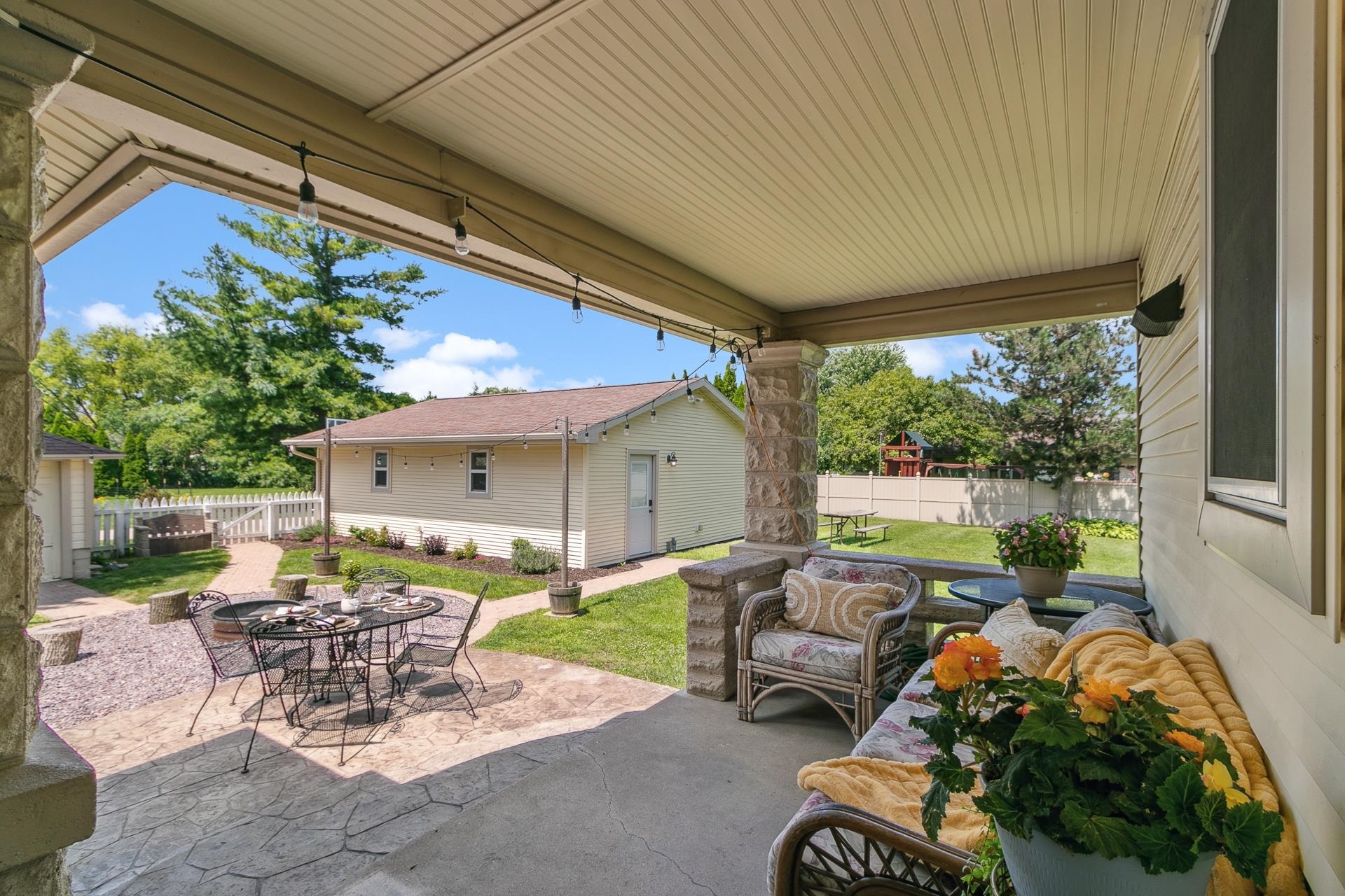 3931 E Milwaukee Street