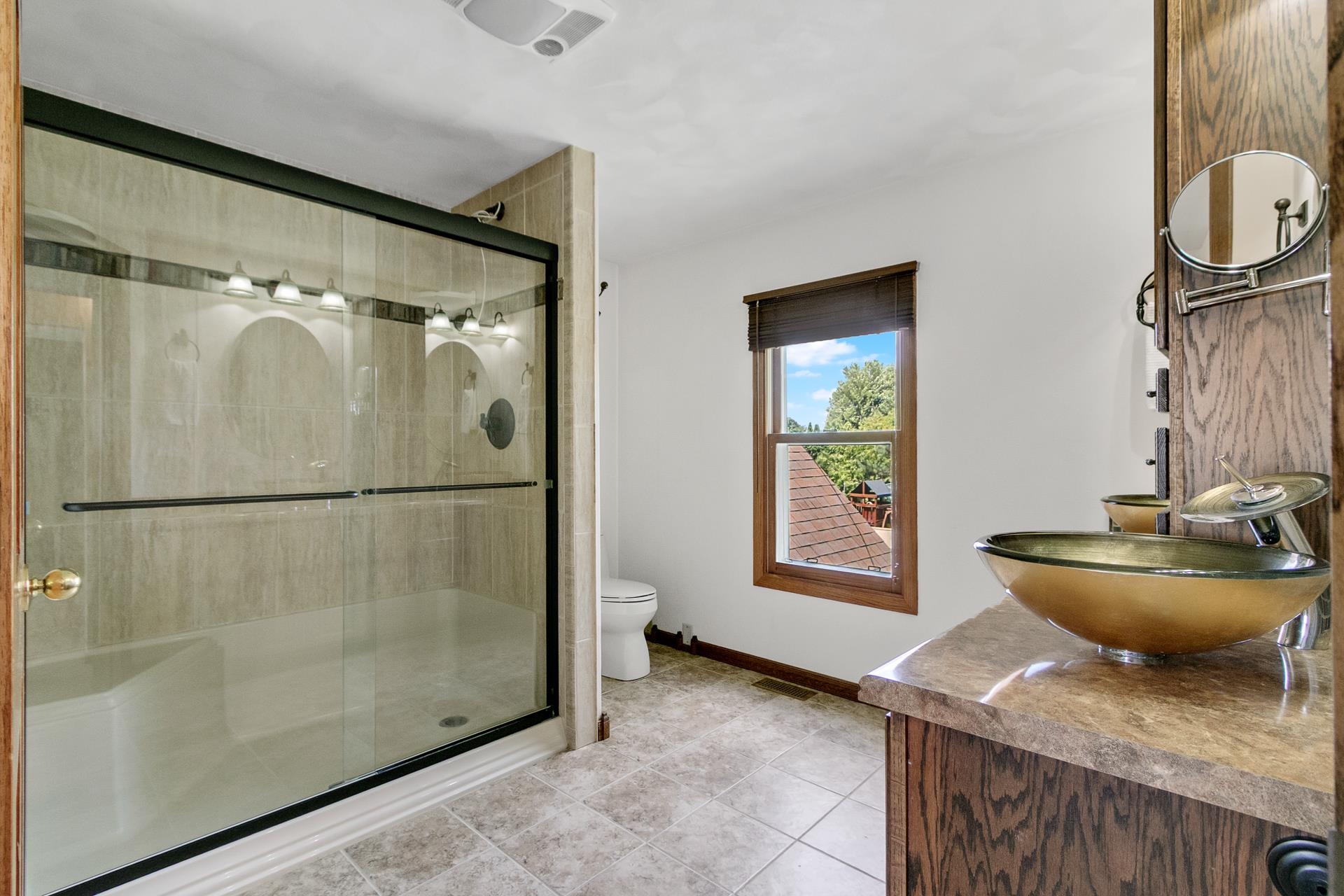 3931 E Milwaukee Street