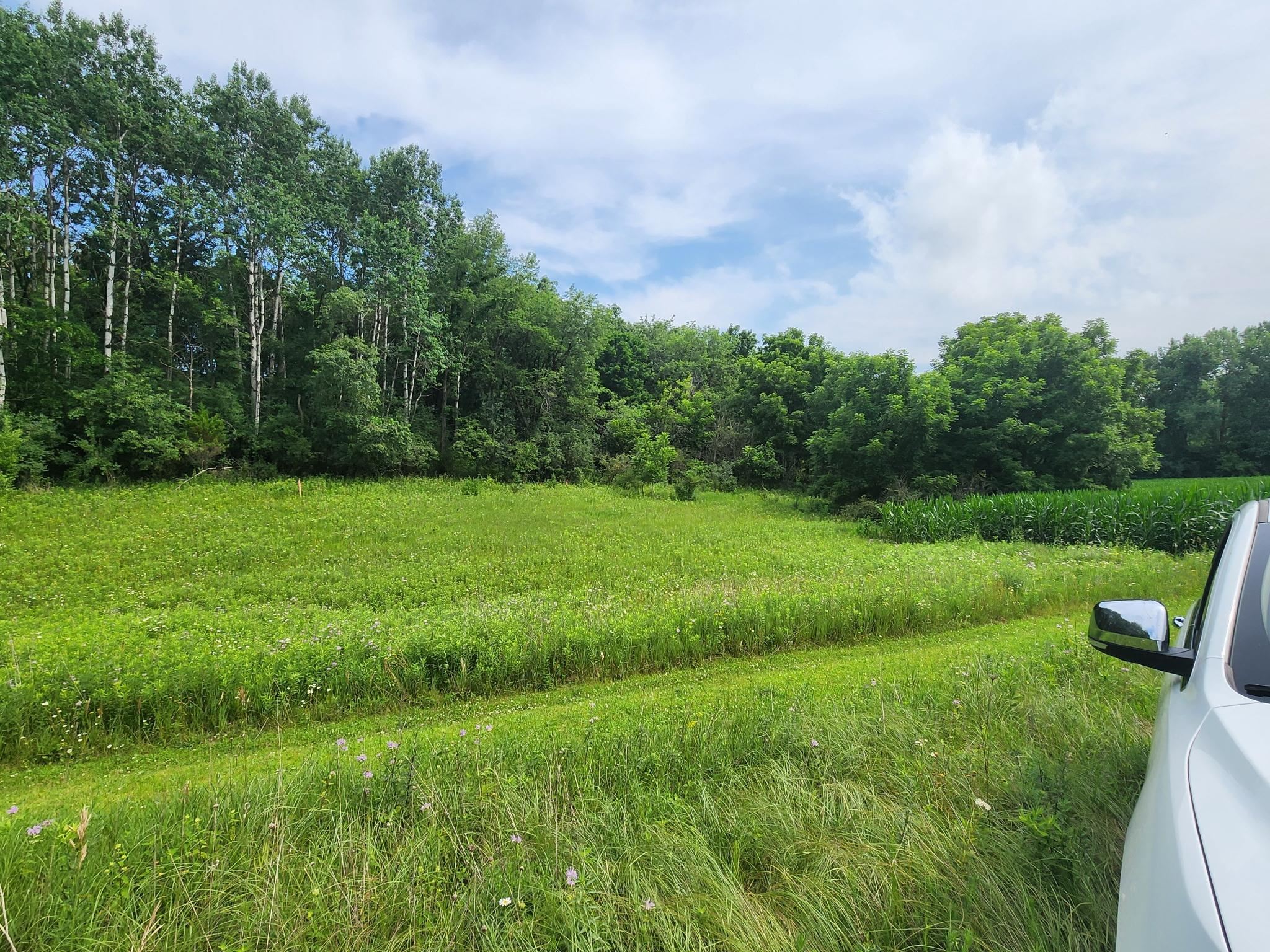 Lot 10/11 N Hillside Row