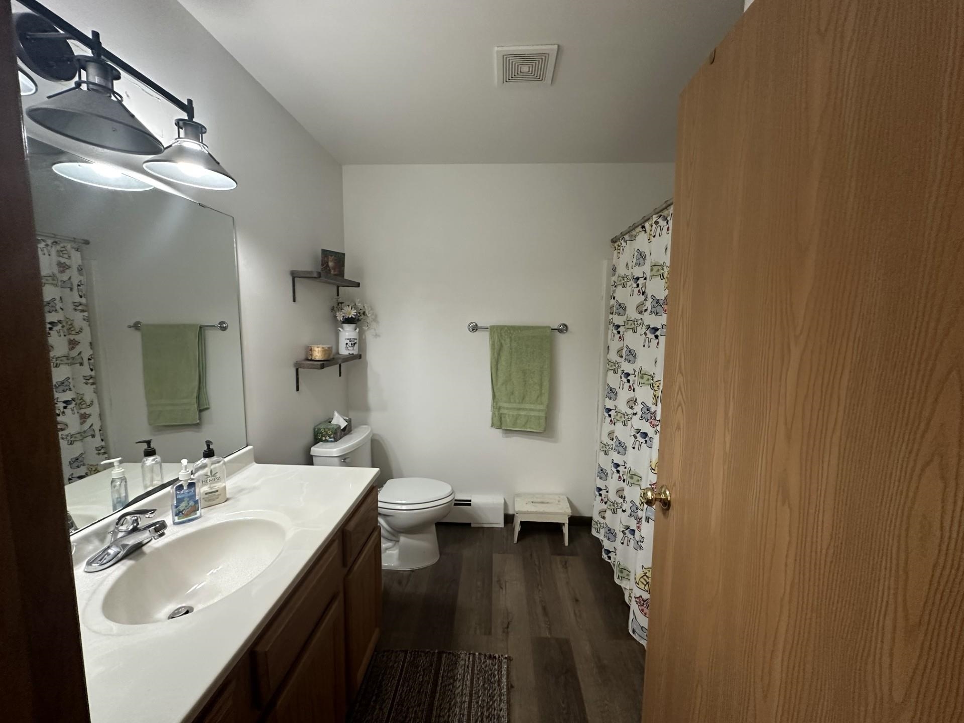 340 Sunset Road Unit: 4