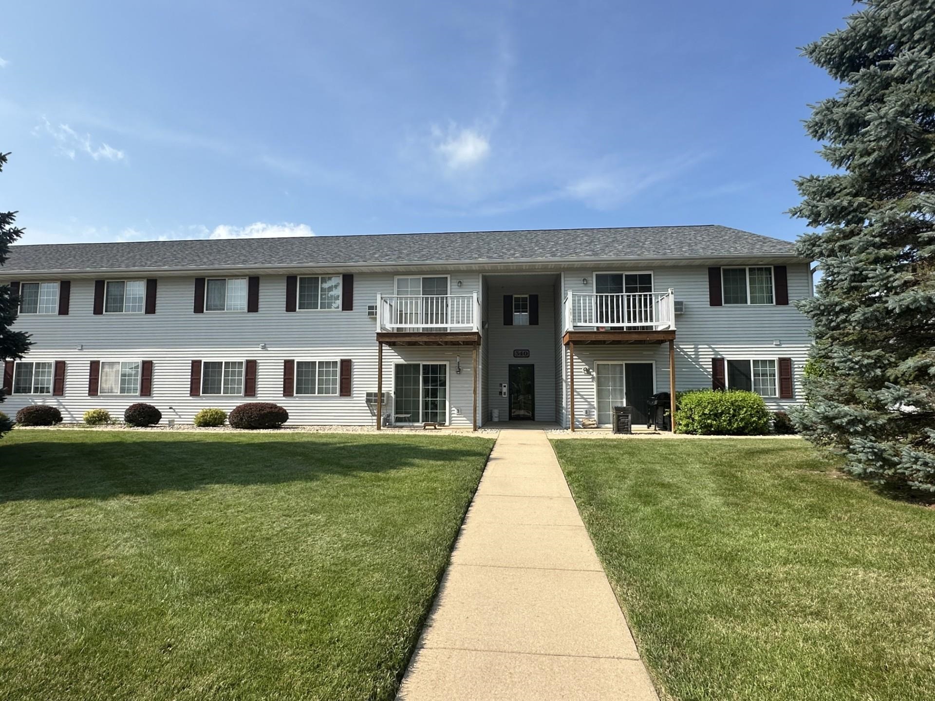 340 Sunset Road Unit: 4