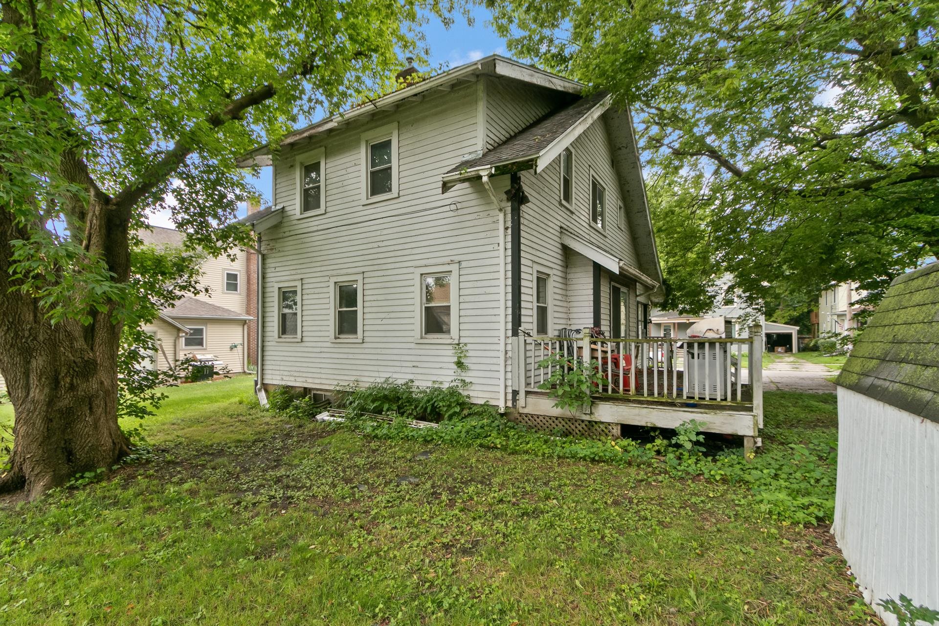 208 Rock Street