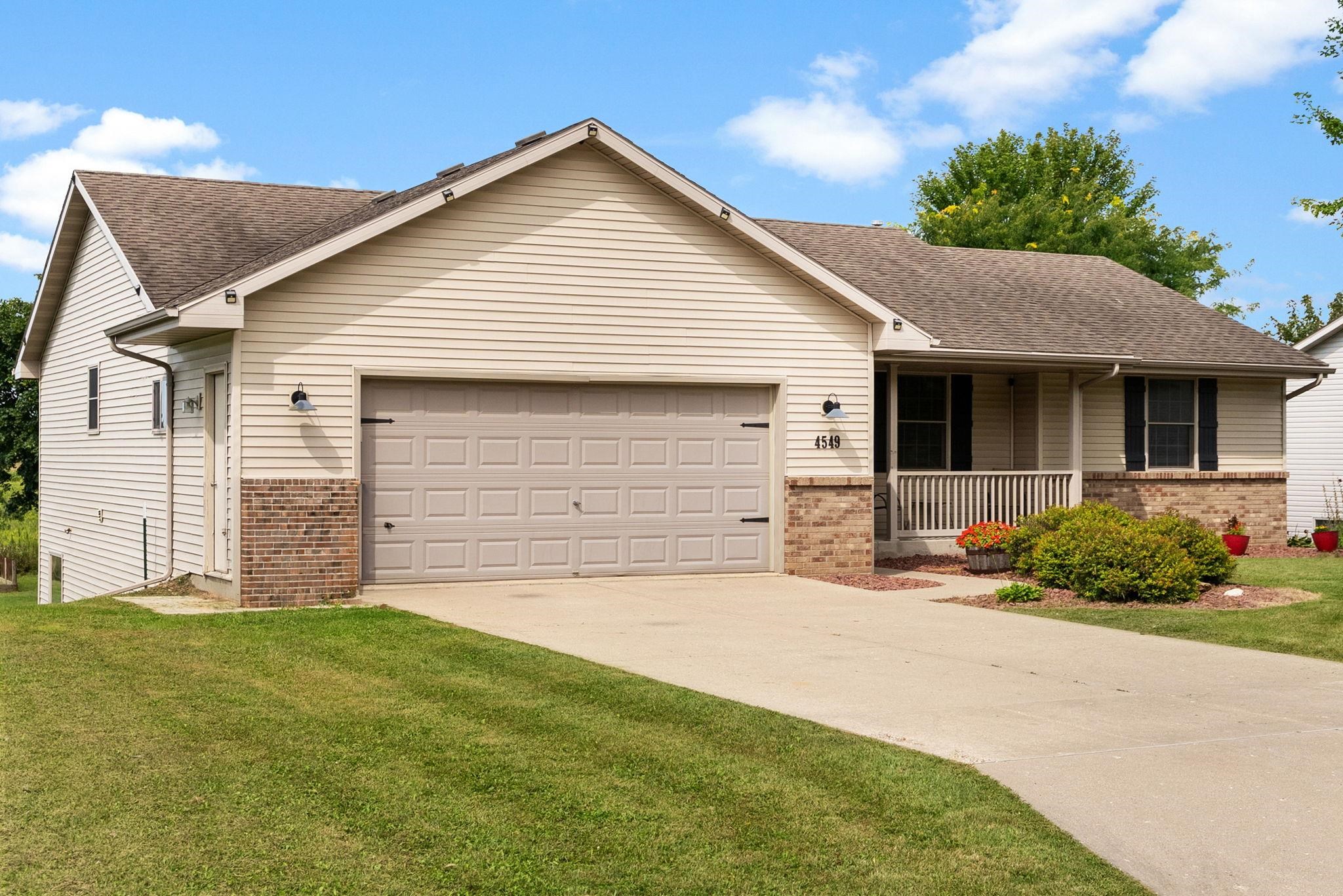 4549 Parkwood Drive