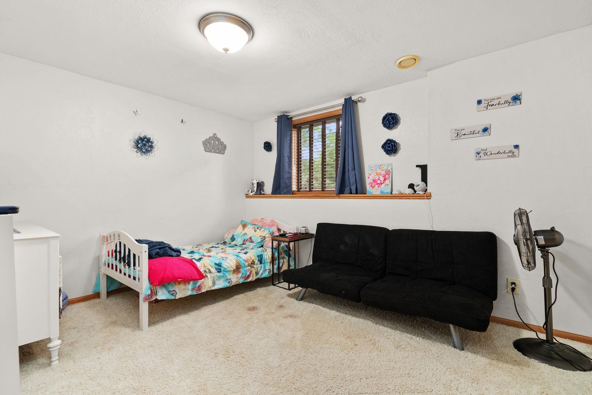 4549 Parkwood Drive