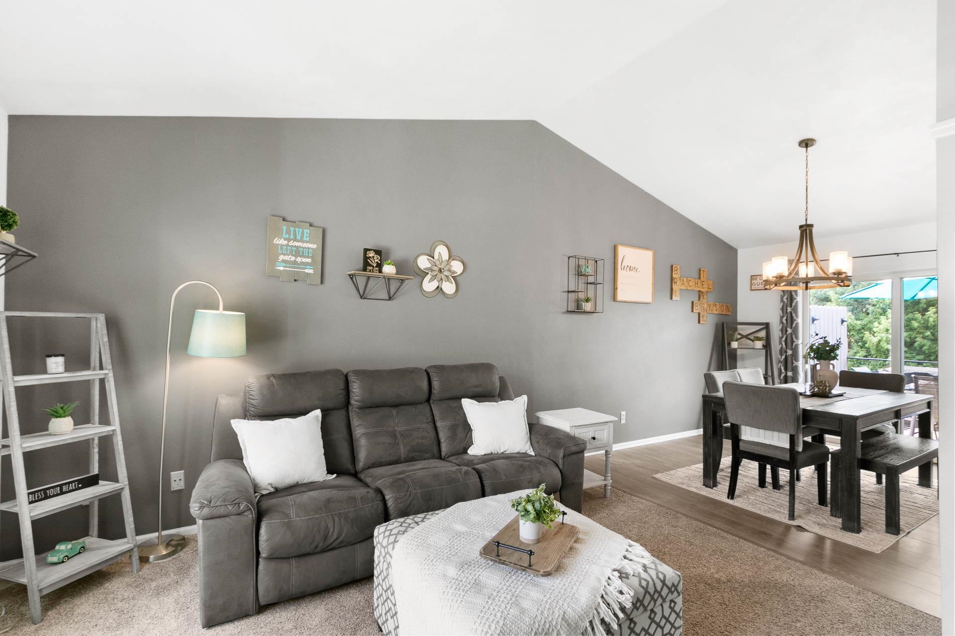 3202 Greenwood Drive