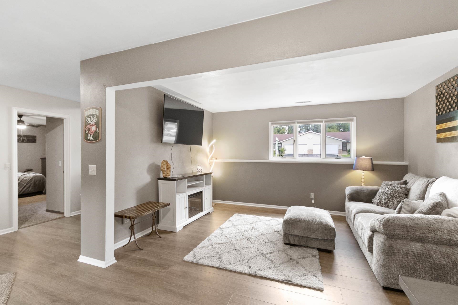 3202 Greenwood Drive