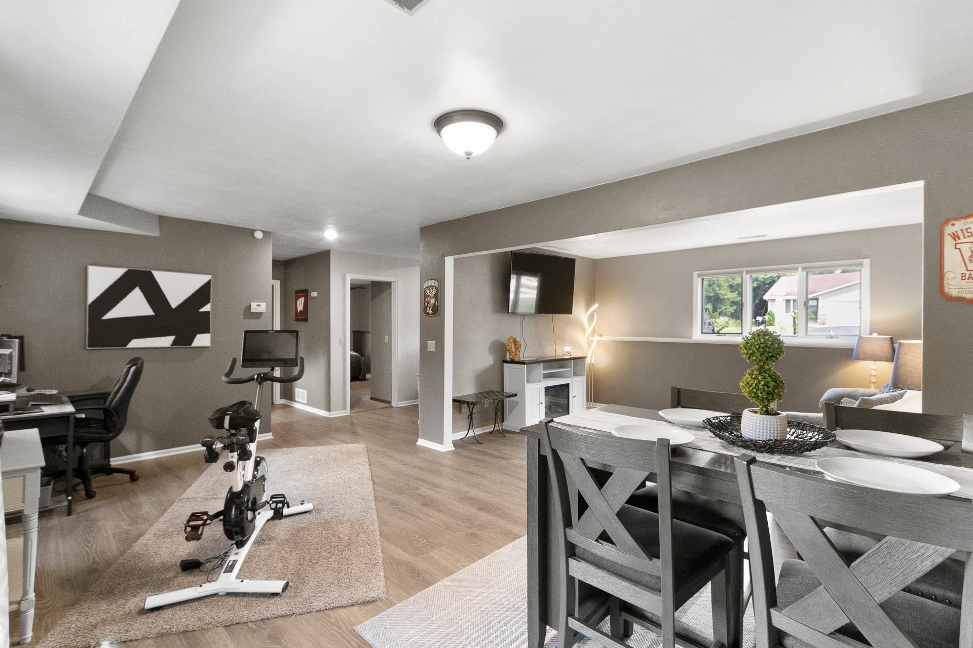 3202 Greenwood Drive