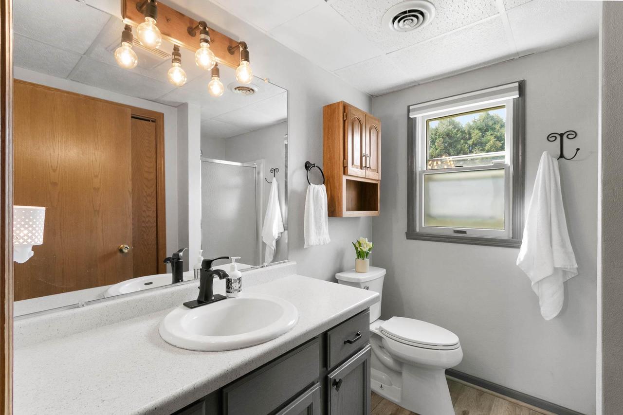 3202 Greenwood Drive