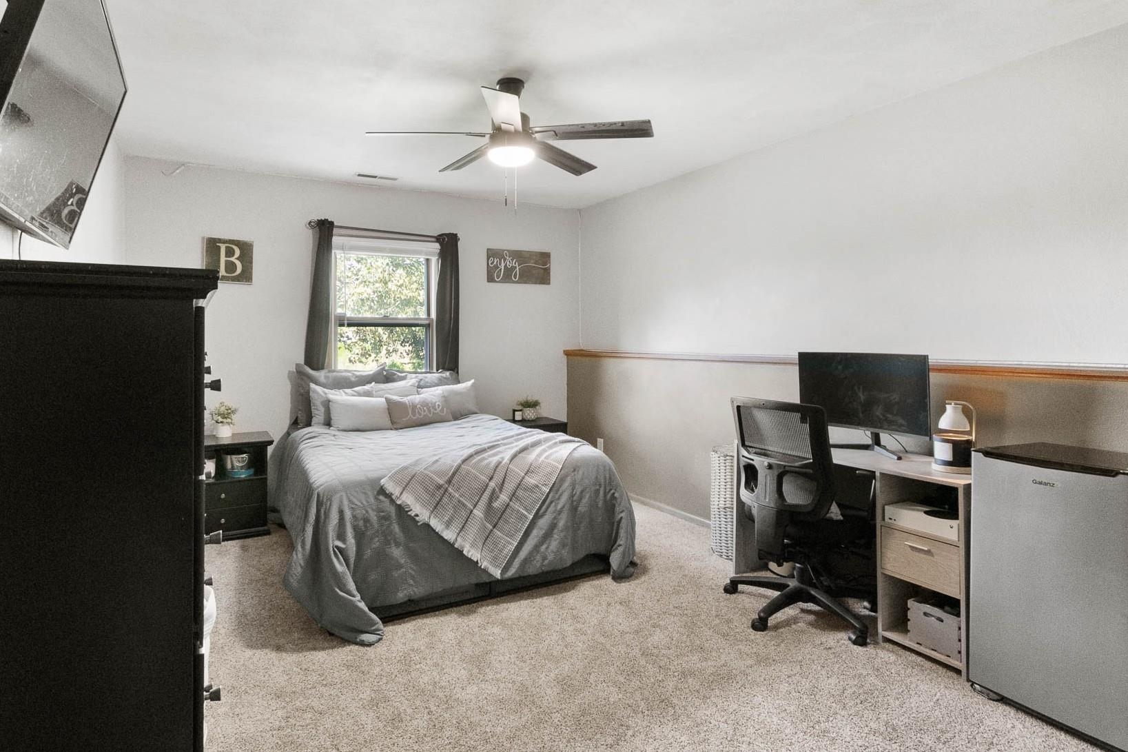 3202 Greenwood Drive