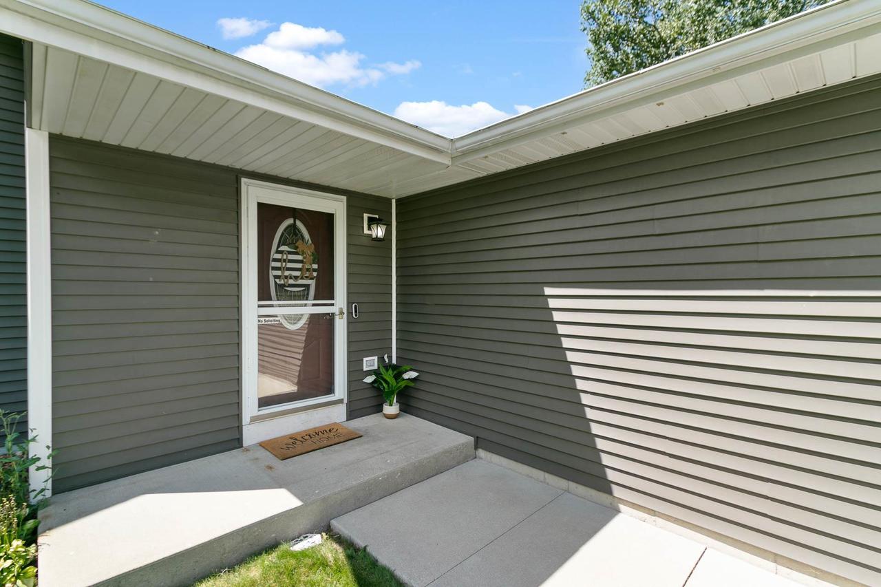 3202 Greenwood Drive