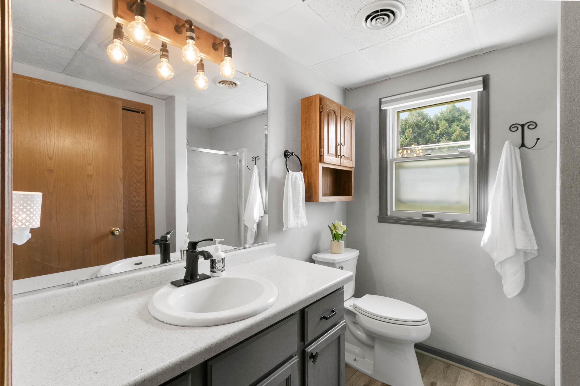 3202 Greenwood Drive