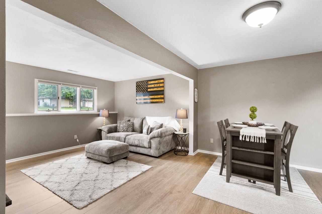 3202 Greenwood Drive