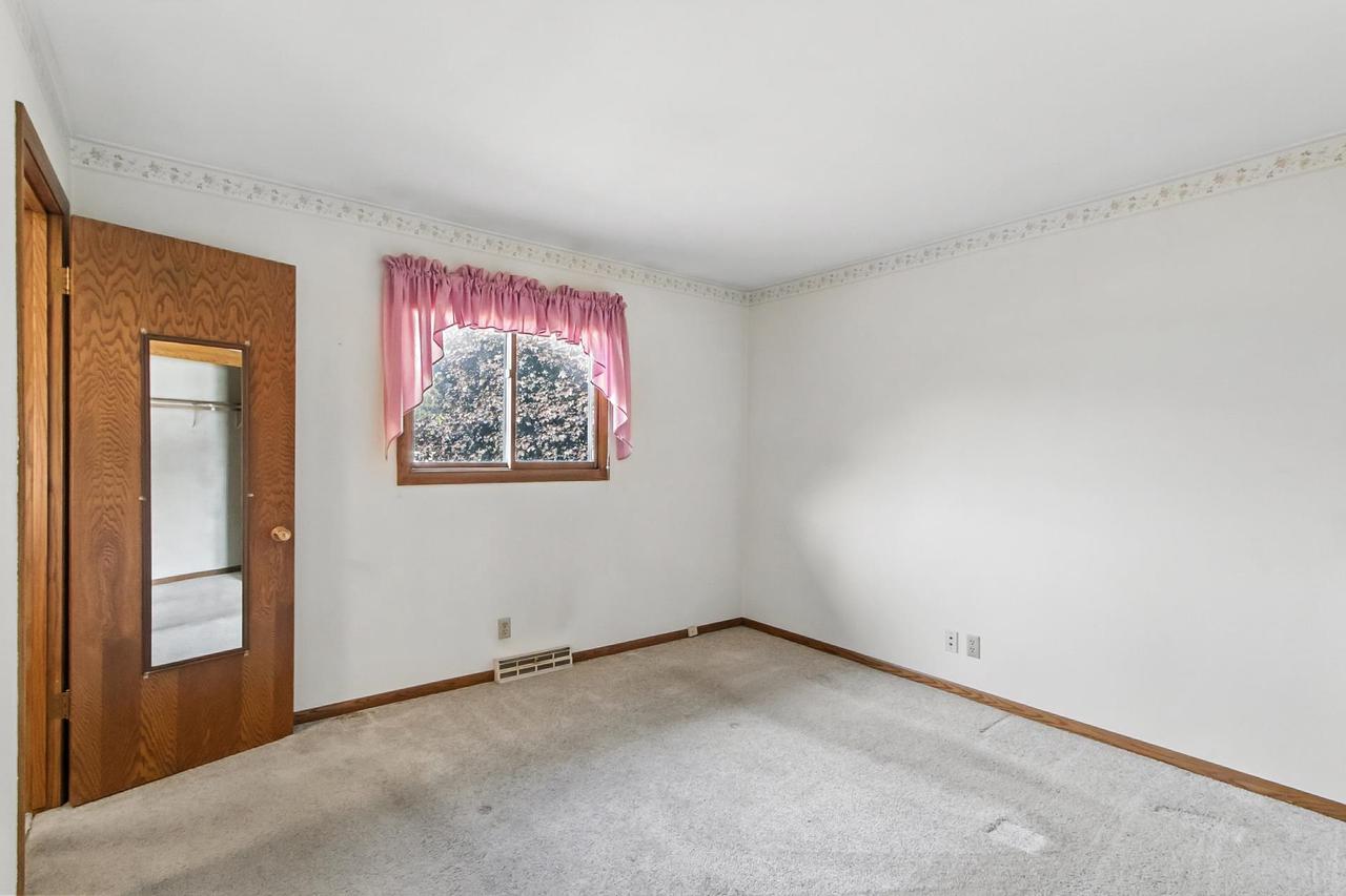 2203 South Arch Street