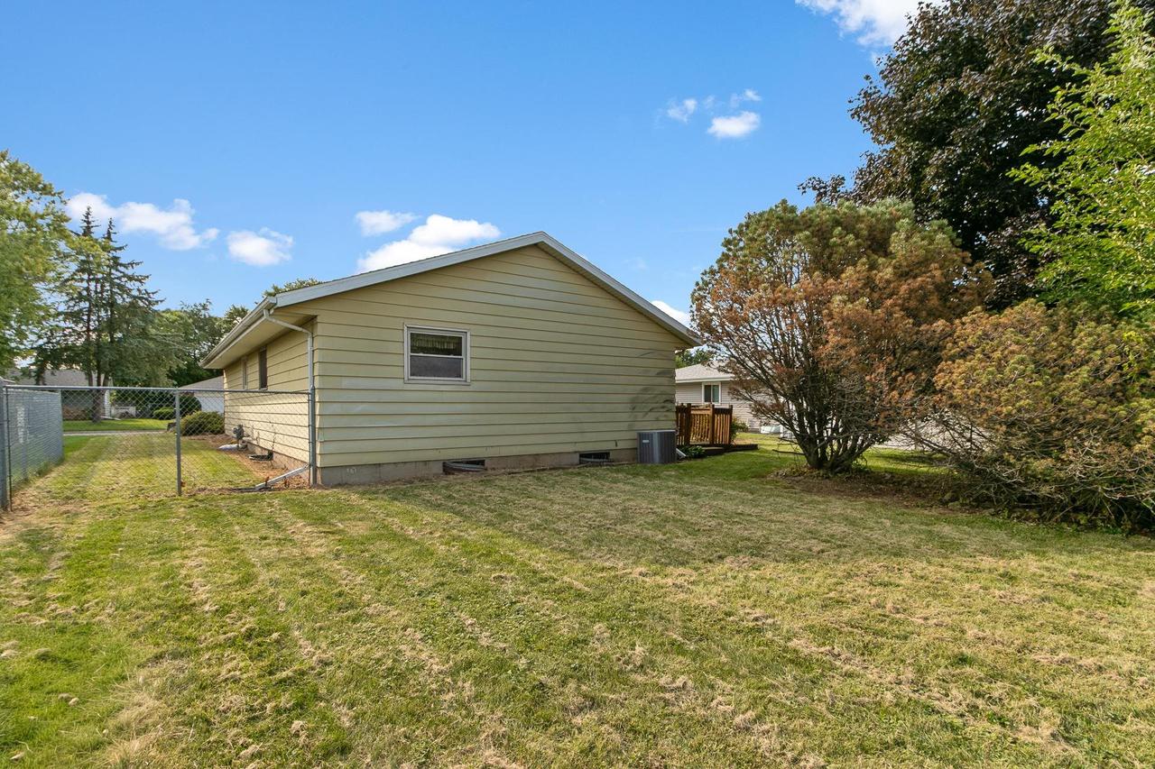 2203 South Arch Street