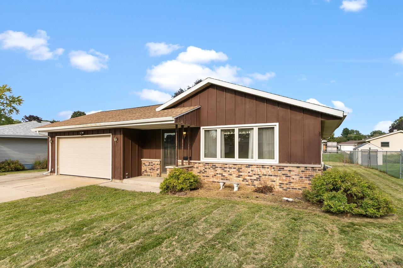 2203 South Arch Street